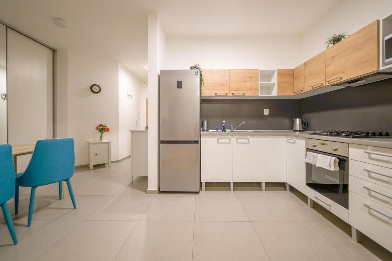 Vesna Convenient Apartment Pressburg Exterior foto