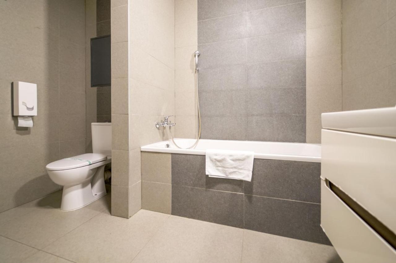 Vesna Convenient Apartment Pressburg Exterior foto